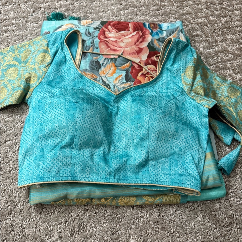 Saree blouse
